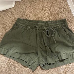 Linen shorts